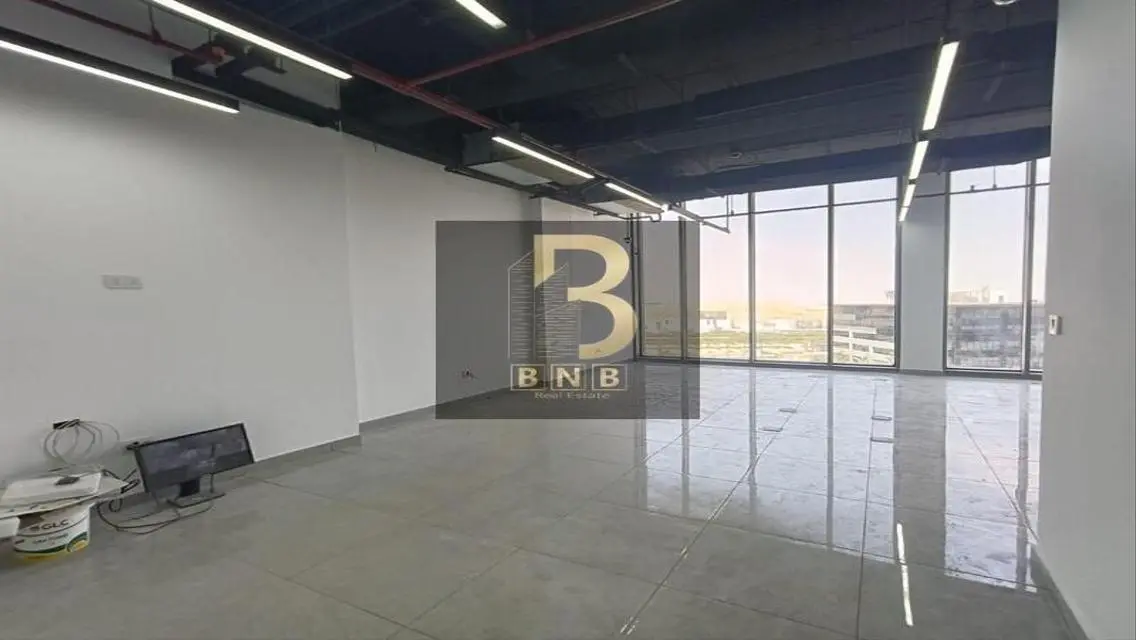 Prime Investment Opportunity: 1450 sqm Office Space