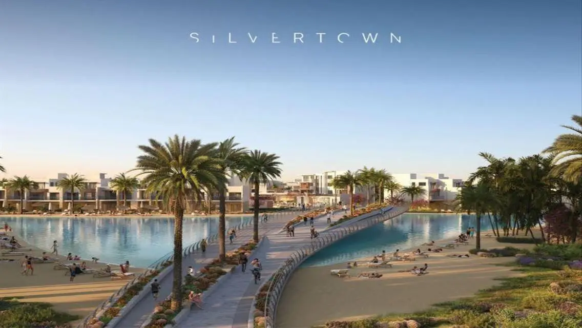 Luxury Home in Silver Sands with Full Amenities