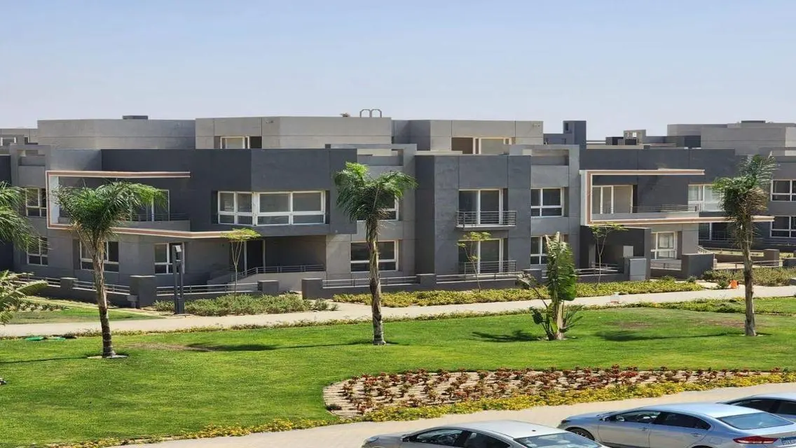 Luxury Apartment with Balcony and Shared Pool