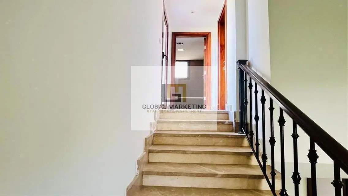 Stunning Villa with Private Garden