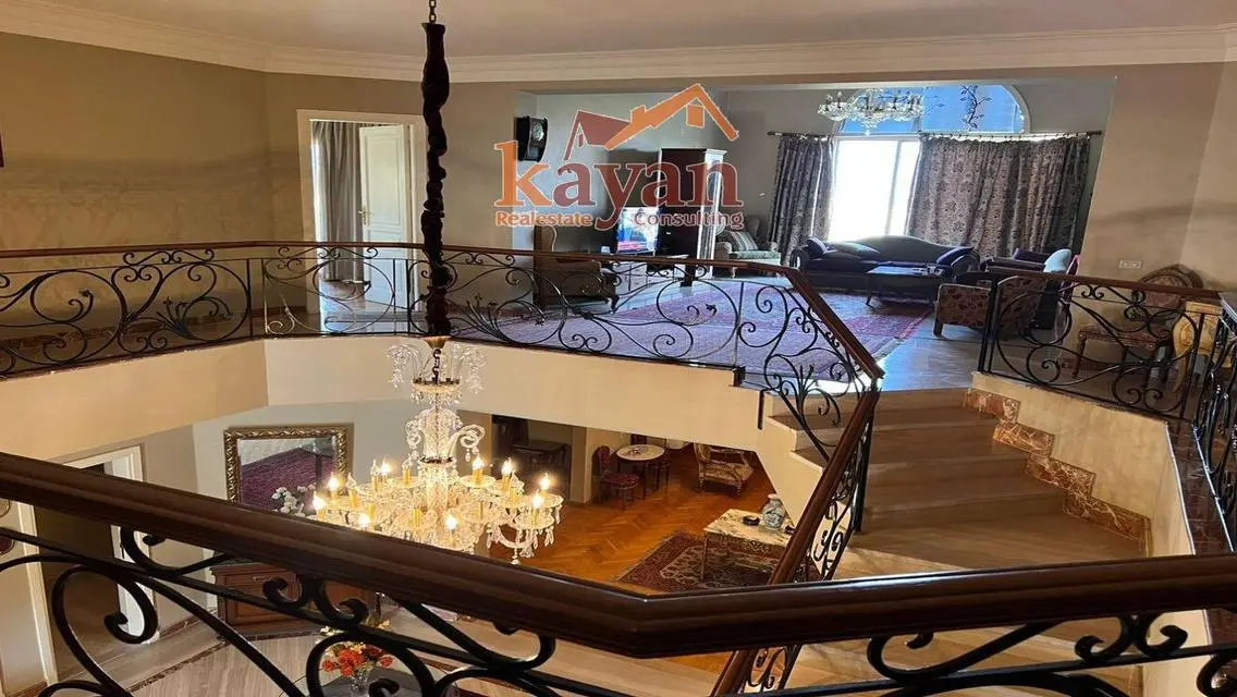 Luxury Villa with Private Garden and Pool