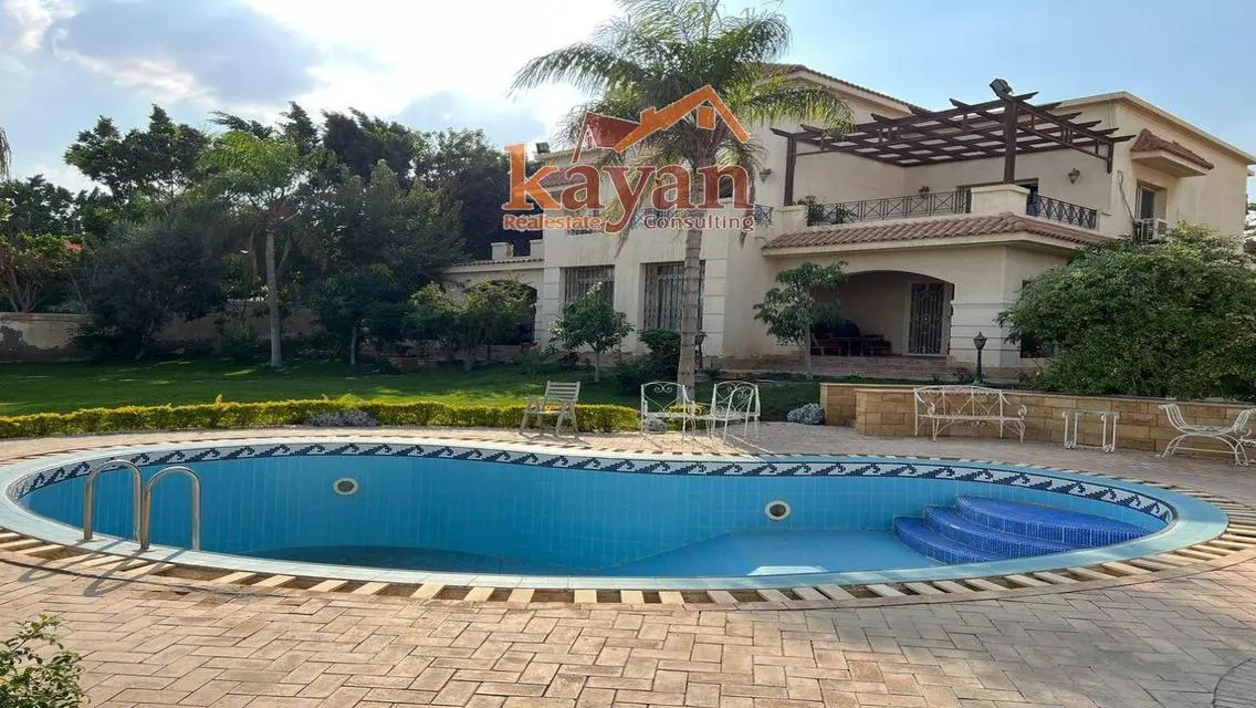 Luxury Villa with Private Garden and Pool