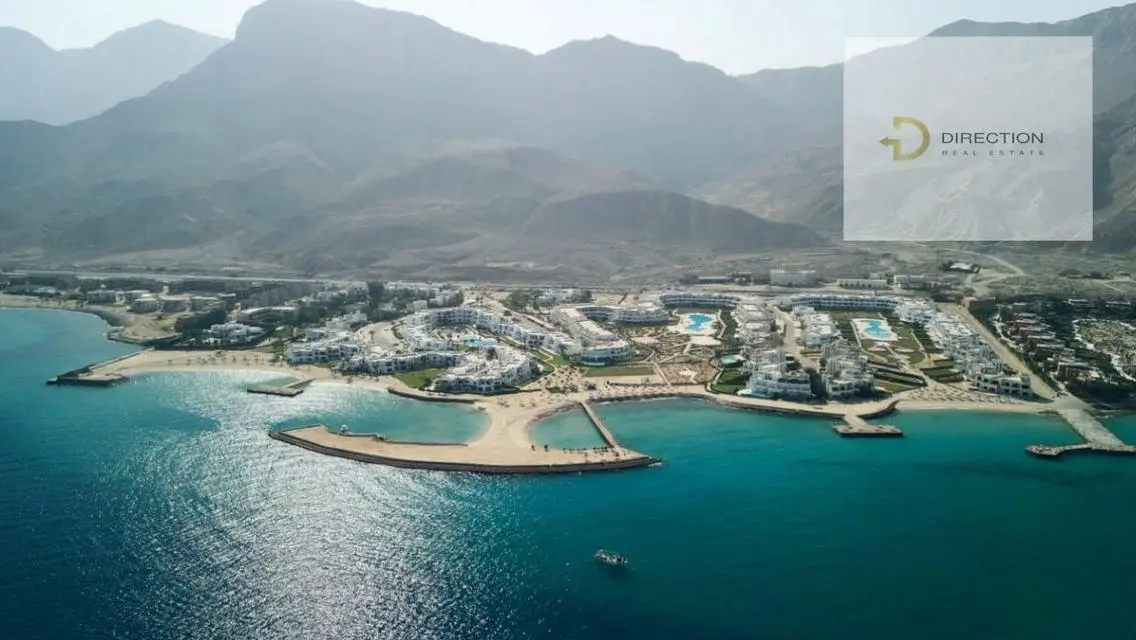 شقة فاخرة مطلة على البحيرات بمساحة واسعة