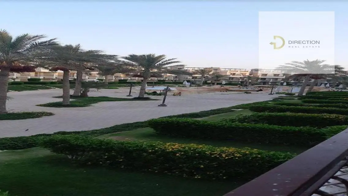 شقة فاخرة مطلة على البحيرات بمساحة واسعة