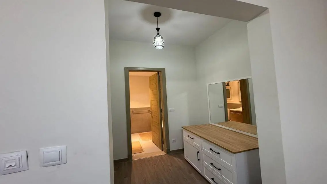 Luxury Apartment with Premium Amenities in a Prime Location