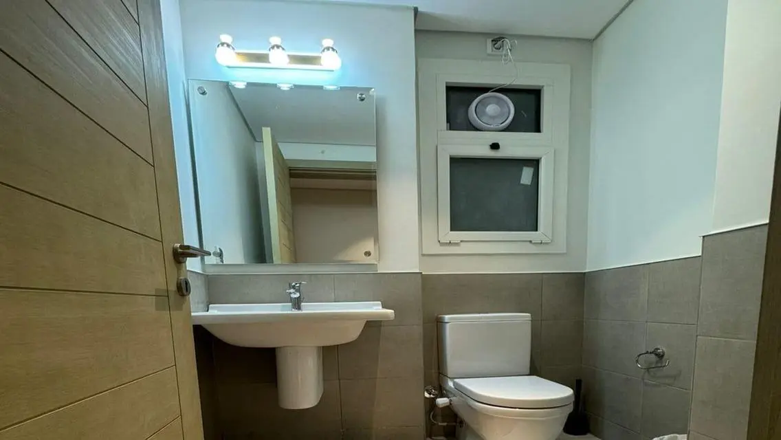 Luxury Apartment with Premium Amenities in a Prime Location