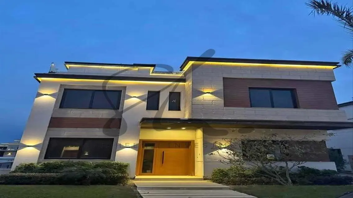 Luxury Villa for Sale with Stunning Views in Azar