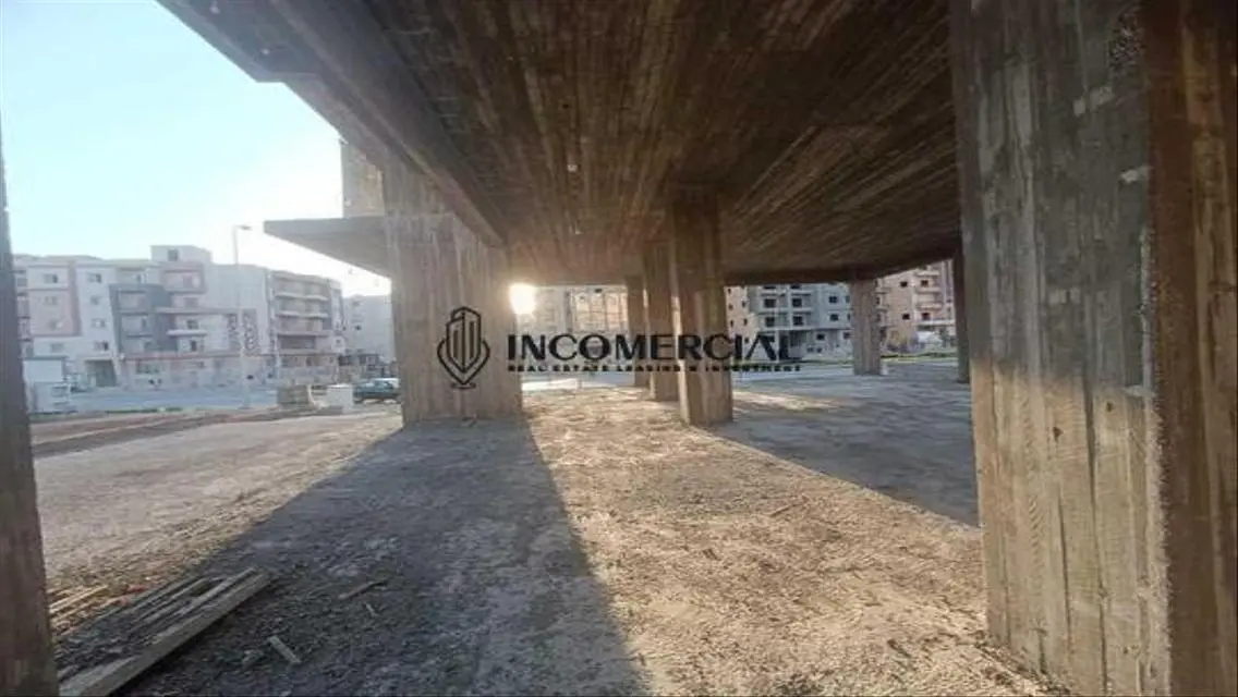 Amazing Investment Opportunity with Premium Space