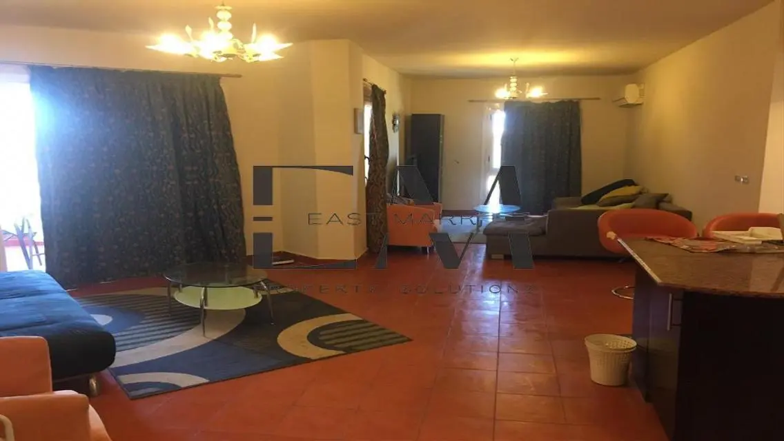 شقة فاخرة مع حارس أمن بسعر مغري