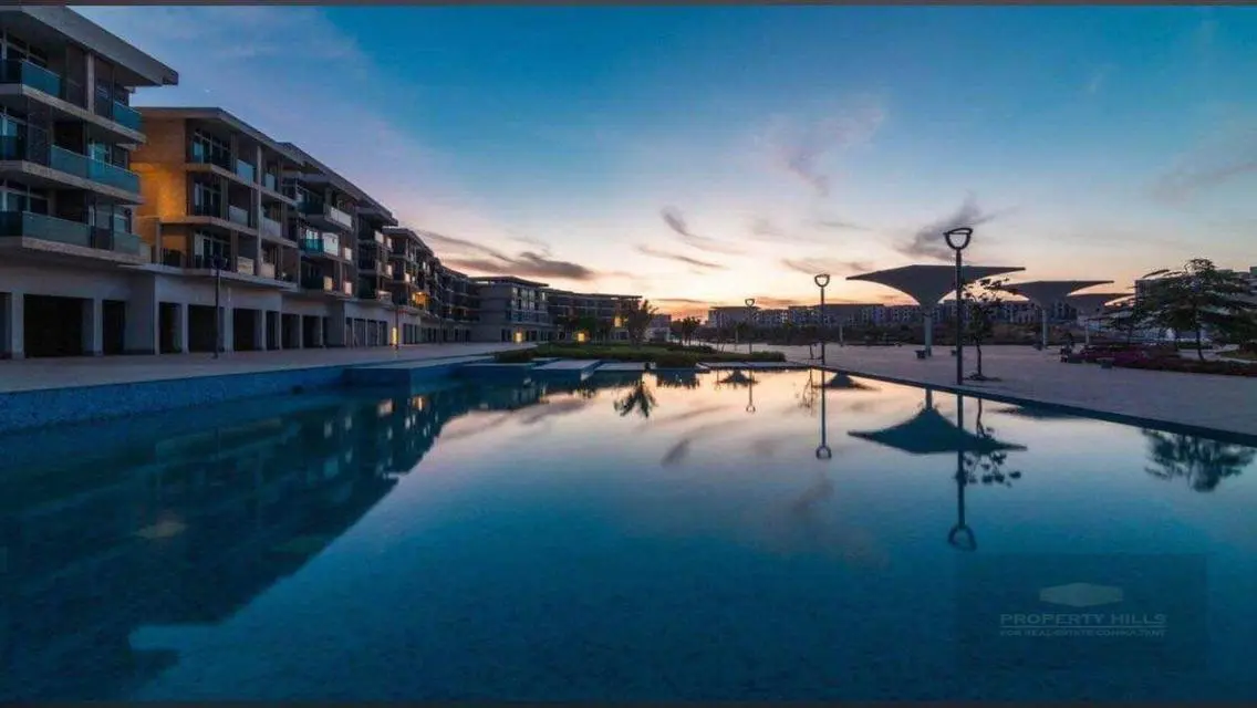 Luxurious Apartment for Sale Overlooking Lakes