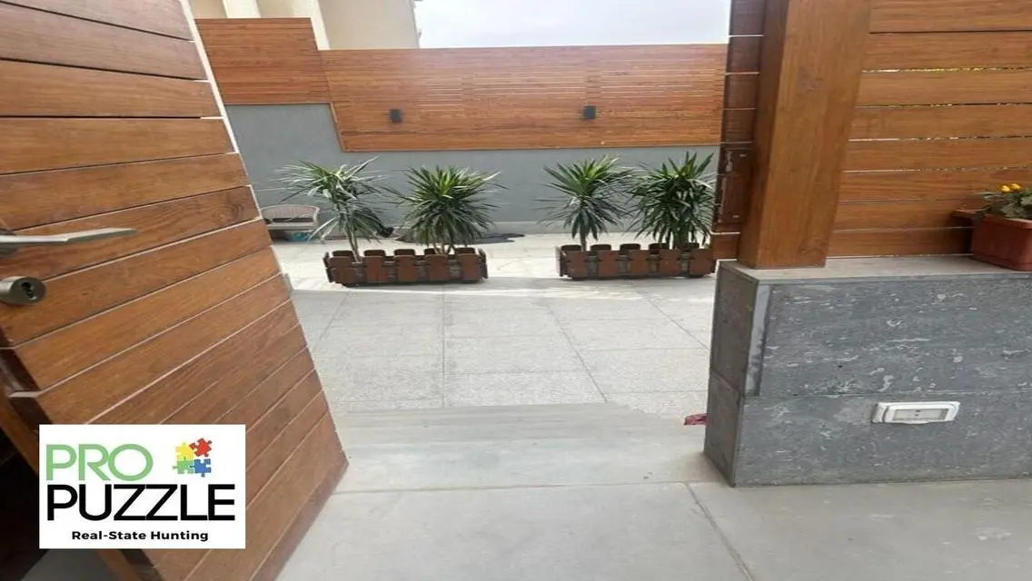 Furnished Studio for Rent in CFCArea with Garden
