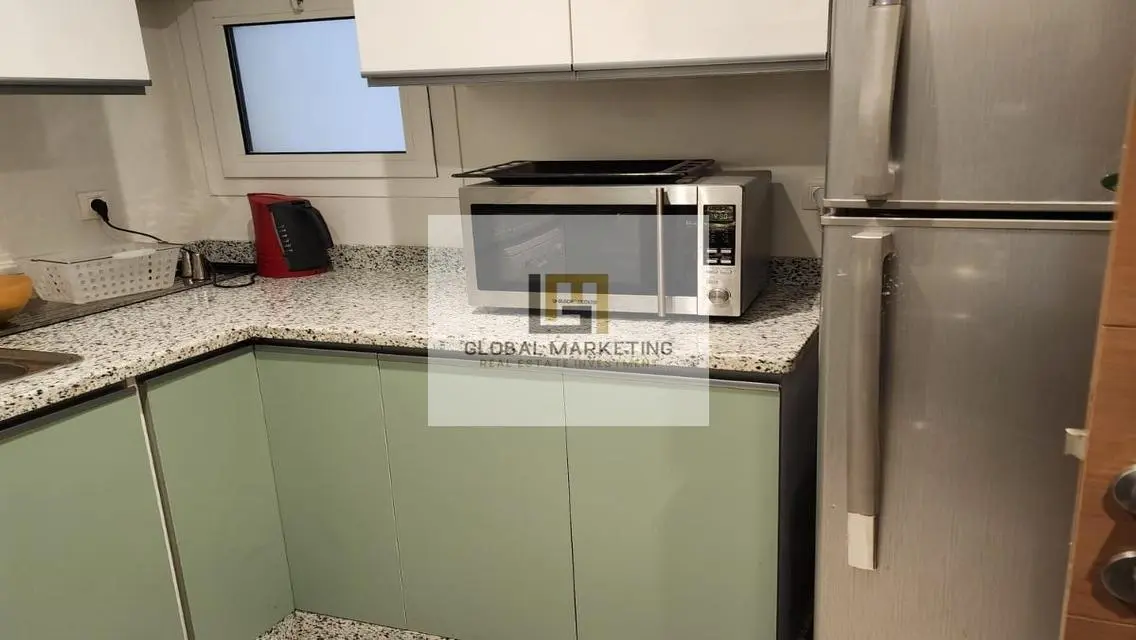 Elegant 4 Bedroom Apartment in a Peaceful Area