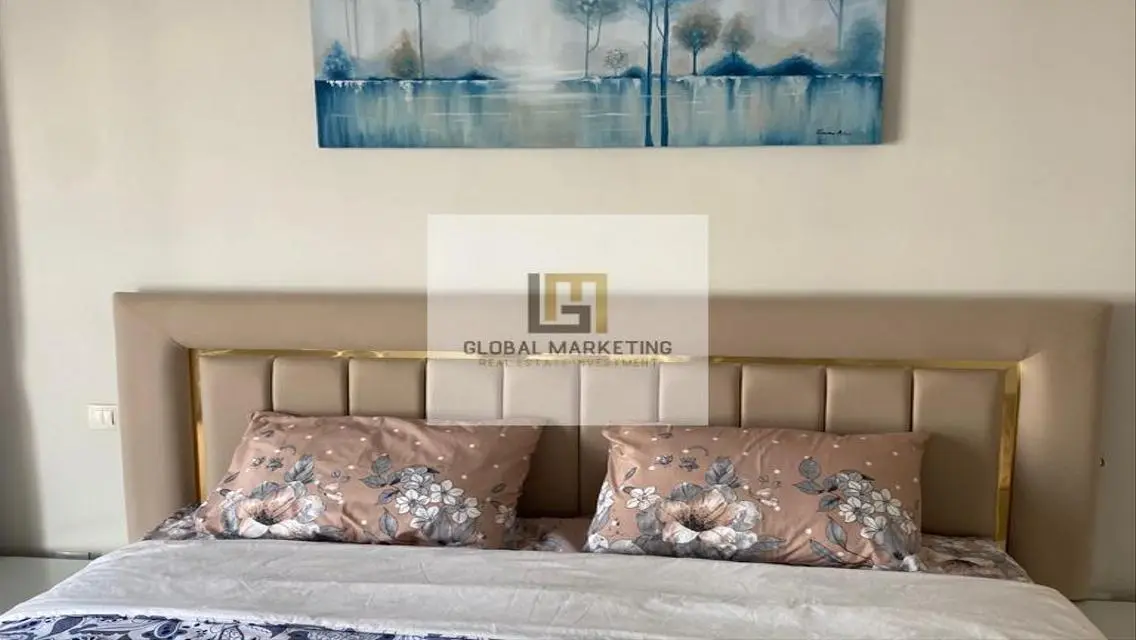 Elegant 4 Bedroom Apartment in a Peaceful Area