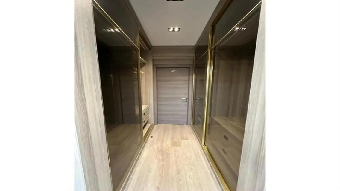 Stunning 3 Bedroom Apartment for Sale - 278 Square Meters