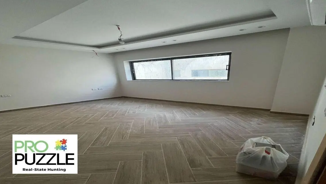 Luxury Apartment for Rent in Lake View Compound