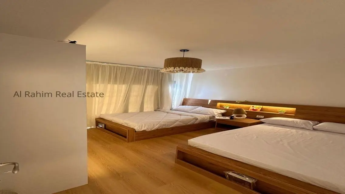 Luxury Apartment with Comfortable Space at Competitive Price