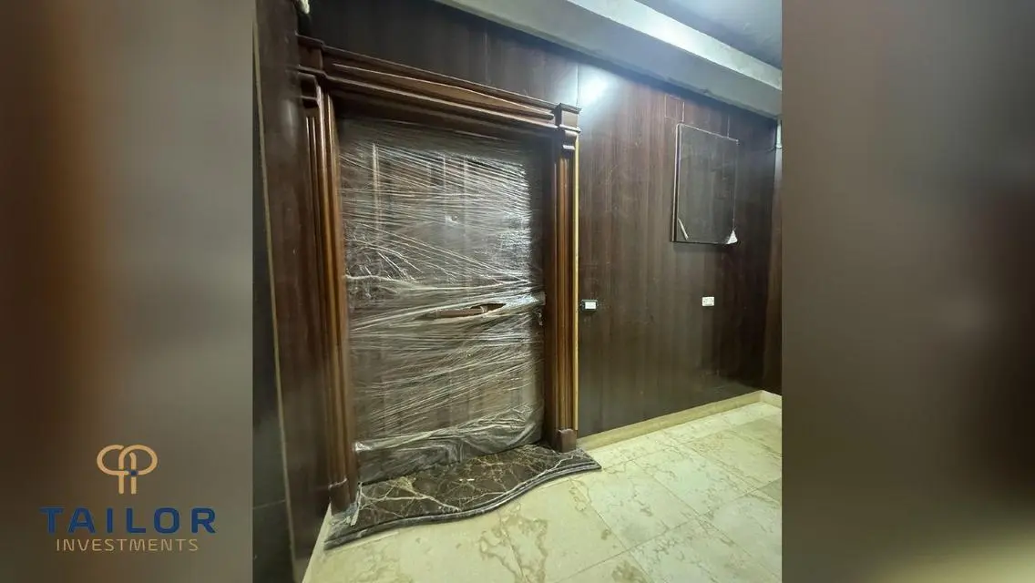 شقة فاخرة للبيع في موقع متميز