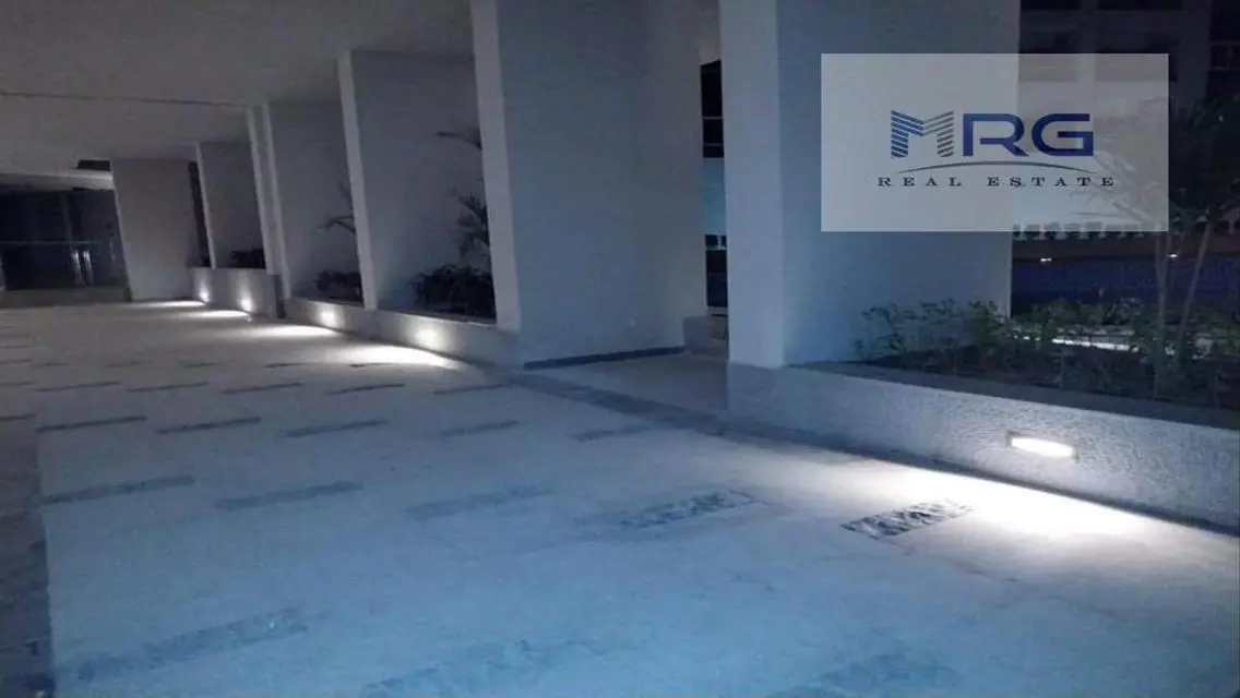شقة فاخرة للبيع في MRG 2007