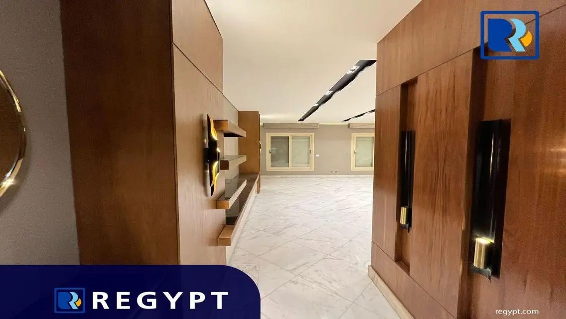 Luxury Apartment of 260 sqm in a Prime Location