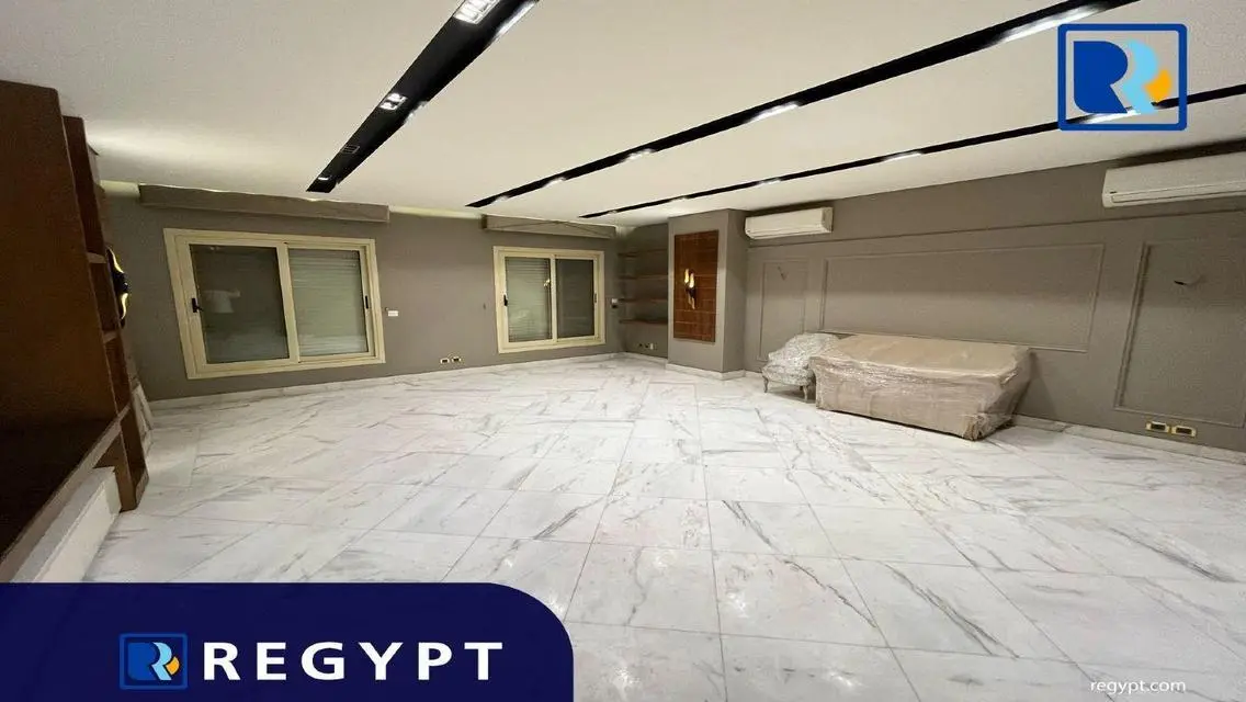 Luxury Apartment of 260 sqm in a Prime Location