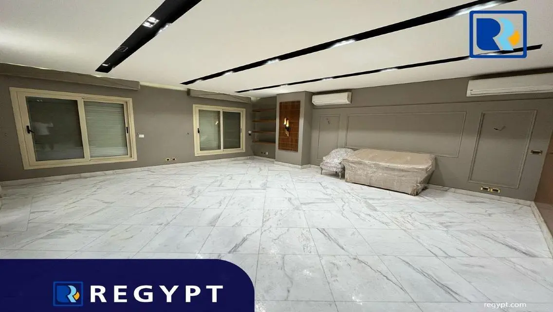 Luxury Apartment of 260 sqm in a Prime Location