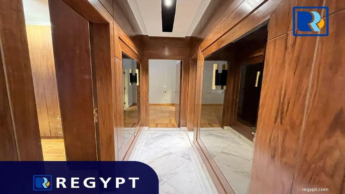 Luxury Apartment of 260 sqm in a Prime Location