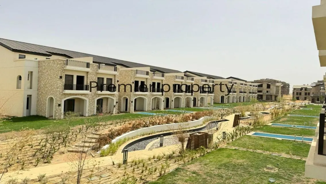 Luxury Villa in The Wonder MarQ Compound
