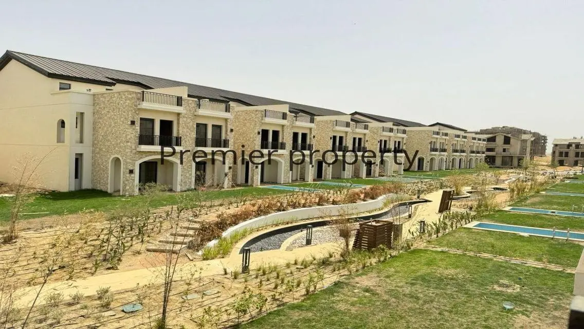 Luxury Villa in The Wonder MarQ Compound