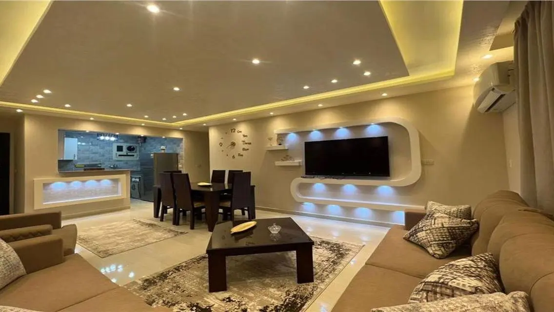 Outstanding Apartment for Rent with All Amenities