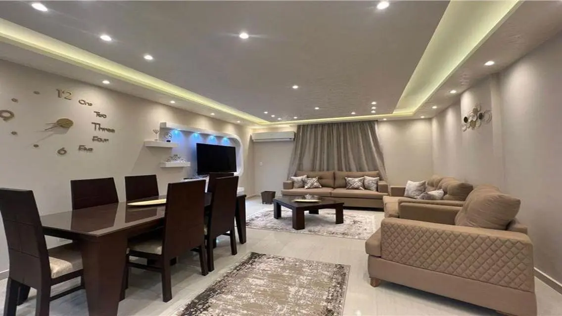 Outstanding Apartment for Rent with All Amenities