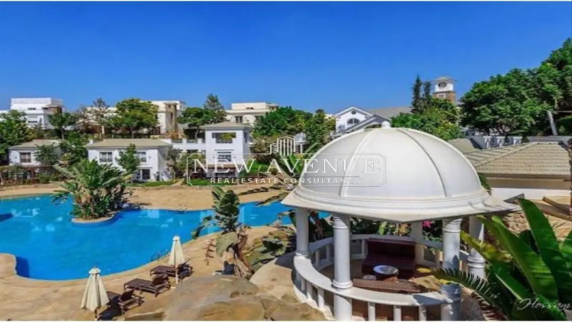 Luxury Villa with Private Garden and Balcony in City Center