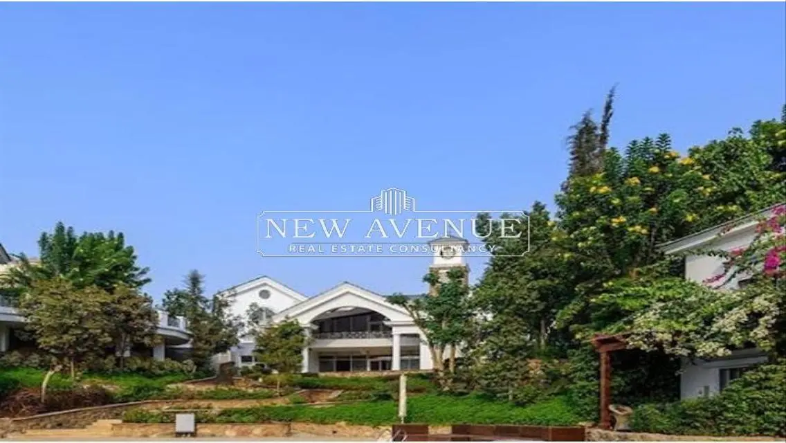 Luxury Villa with Private Garden and Balcony in City Center