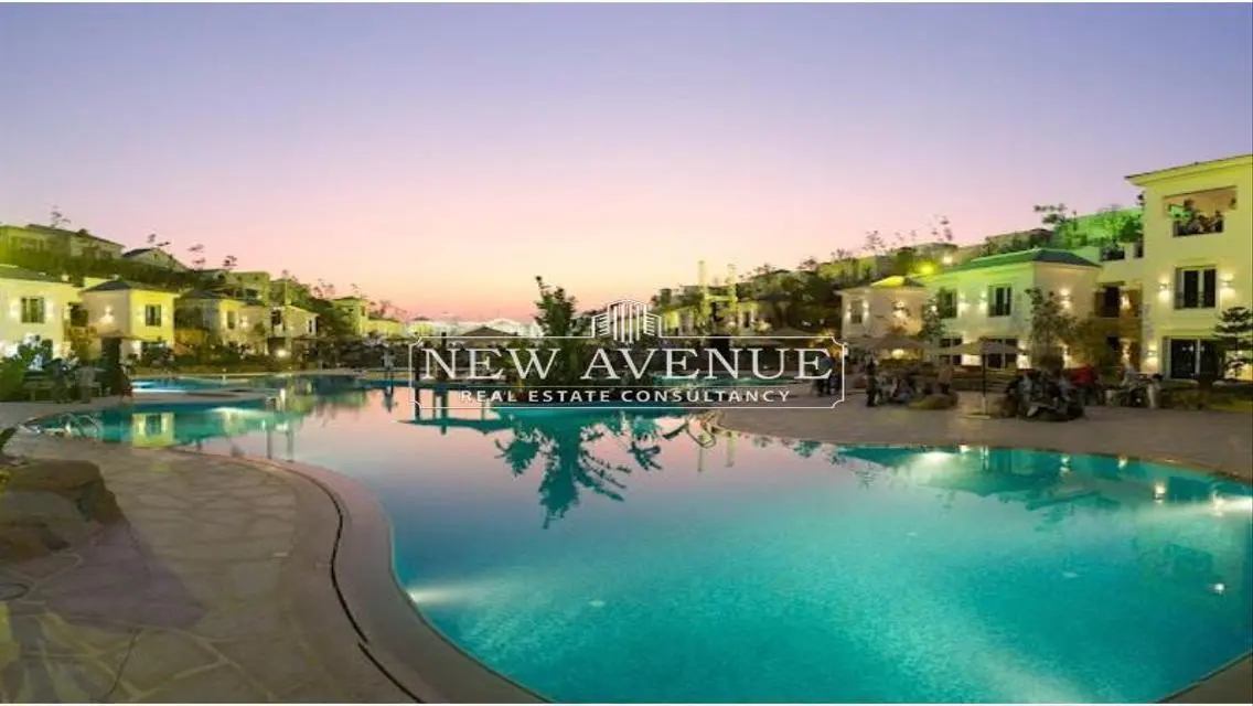 Luxury Villa with Private Garden and Balcony in City Center