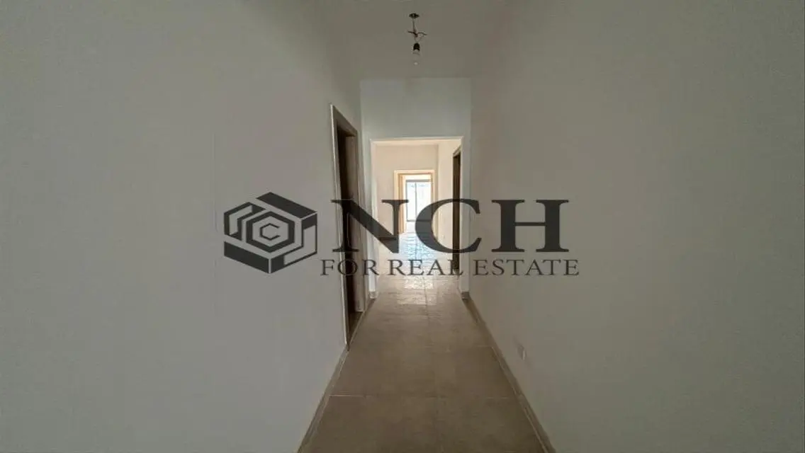 Luxurious Villa for Sale with Private Garden and Pool