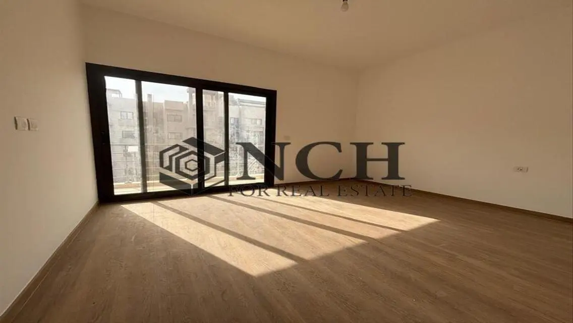 Luxurious Villa for Sale with Private Garden and Pool