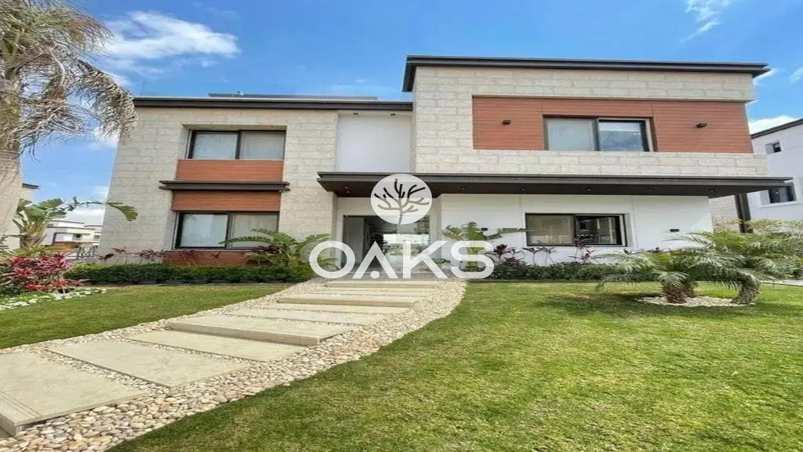Luxury Villa with Private Garden and Pool in New Cairo