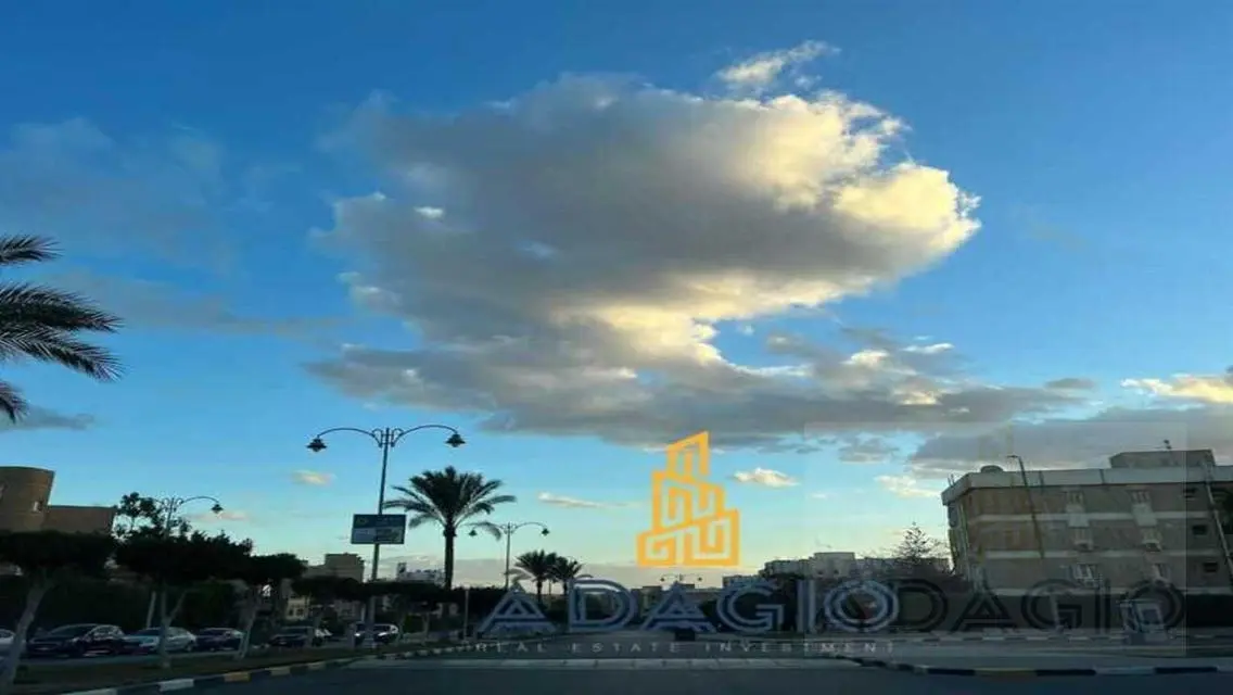 فيلا فاخرة للبيع في منطقة متميزة