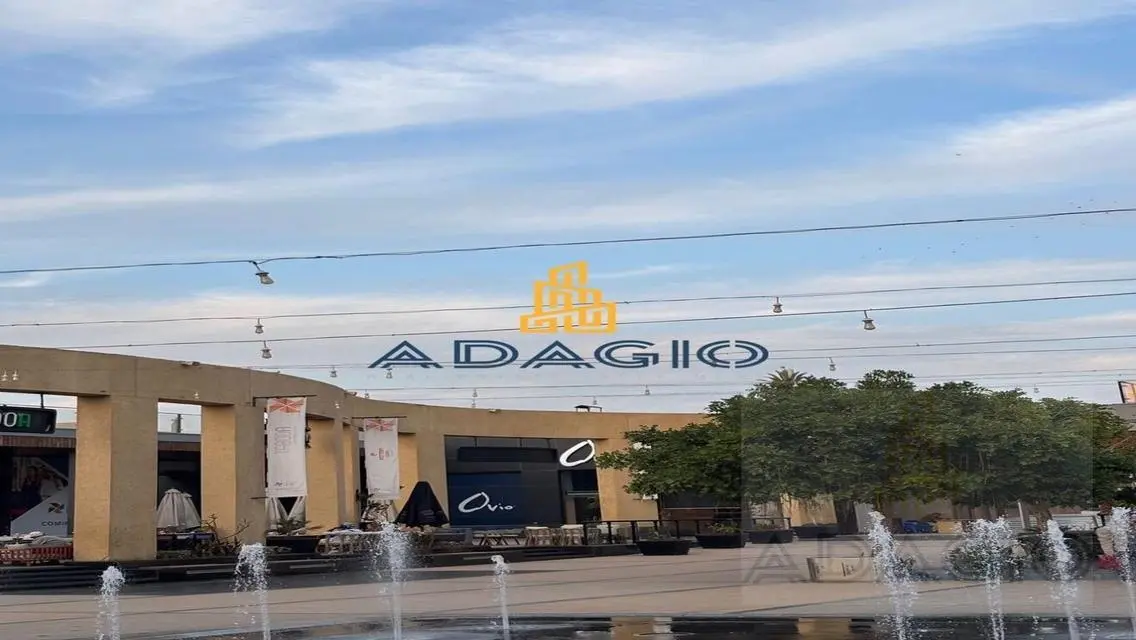 فيلا فاخرة للبيع في منطقة متميزة