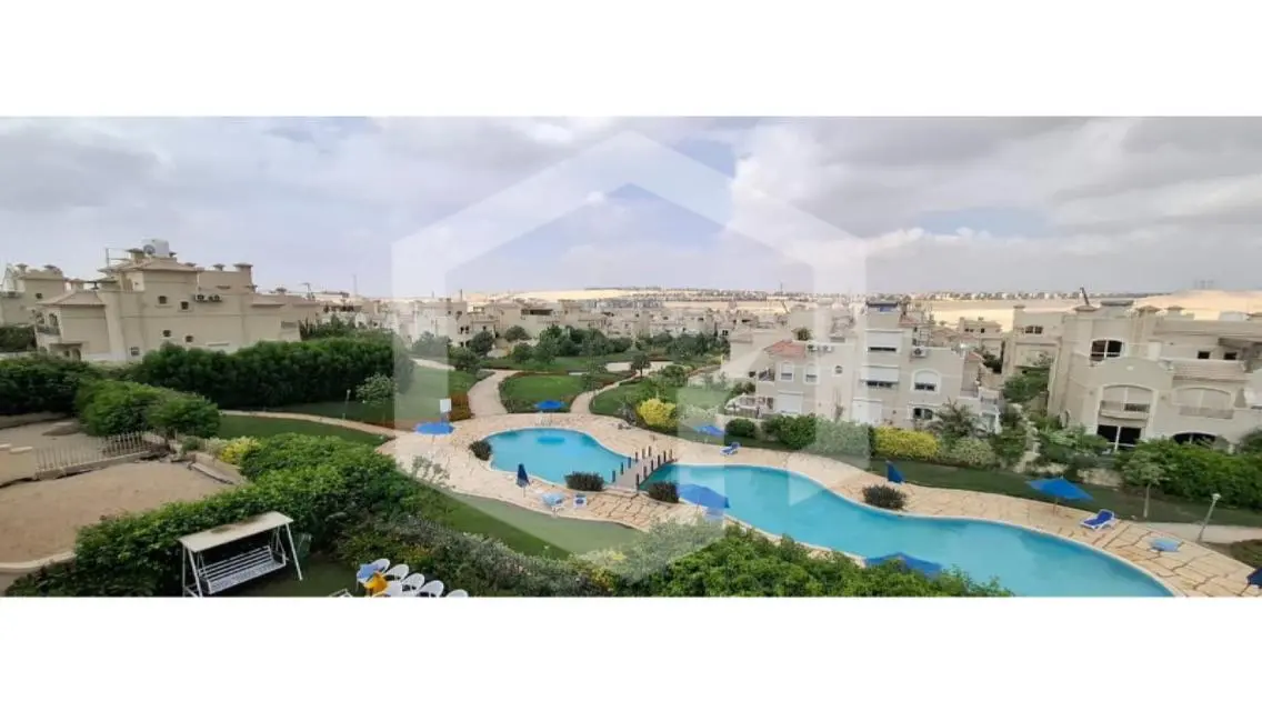 شقة رائعة بمساحة 300 متر في قلب المدينة