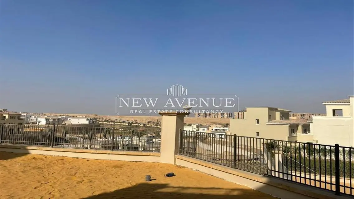 Luxury Apartment with Private Balcony and Garden for Sale