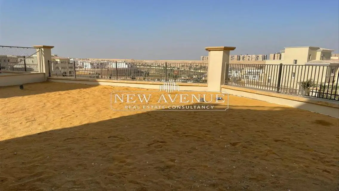 Luxury Apartment with Private Balcony and Garden for Sale