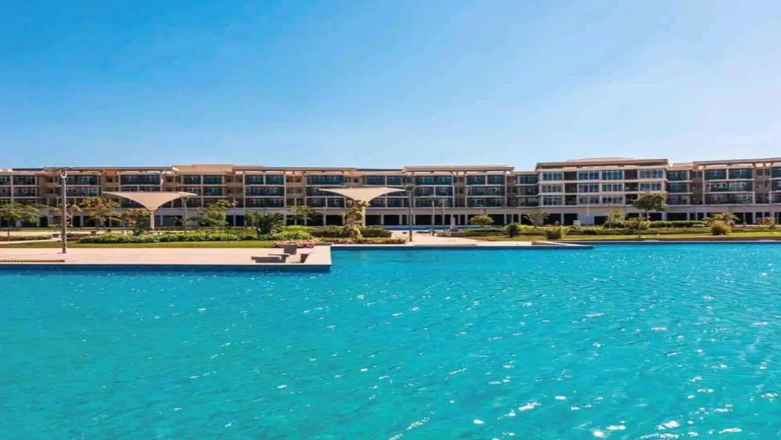 Luxury Apartment in Nyoum October