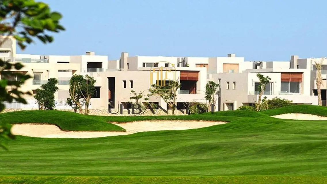 Luxury Apartment for Sale with Stunning Lake Views