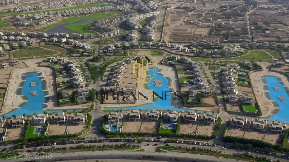 Luxury Apartment for Sale with Stunning Lake Views