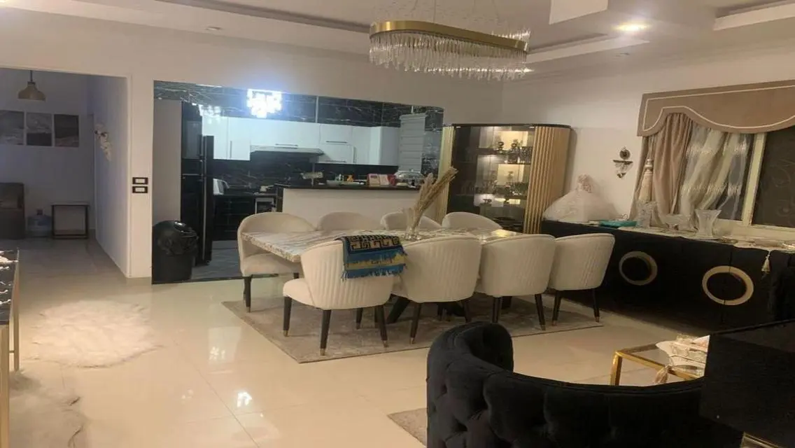 Stylish Apartment with Modern Design in the City Center