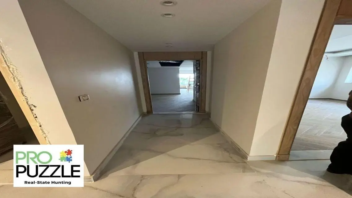 Luxury Apartment for Rent in Compound Lake View Residence
