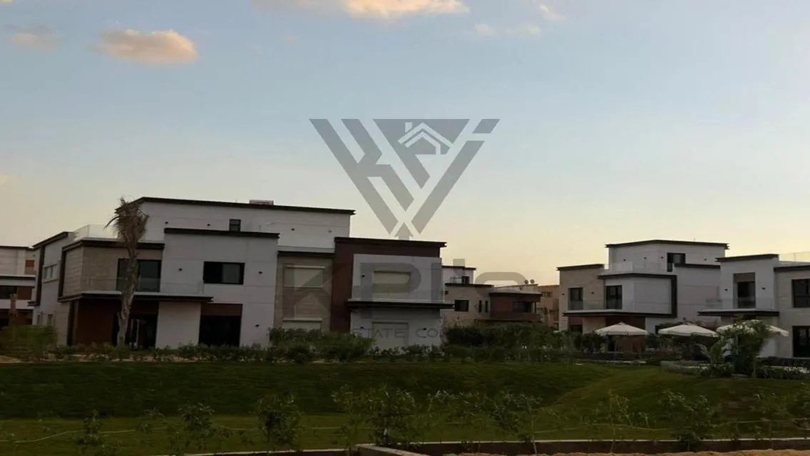 فيلا فاخرة مع إطلالة مذهلة على البحيرات