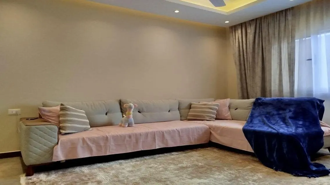 شقة مميزة للإيجار بـ25,000 جنيهاً في أفضل المواقع