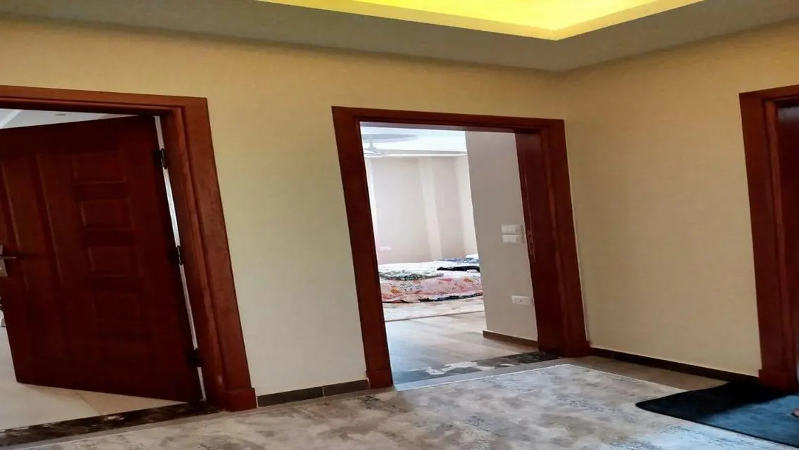 شقة مميزة للإيجار بـ25,000 جنيهاً في أفضل المواقع