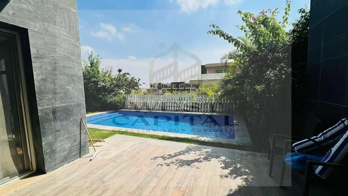 Luxury Apartment with Private Pool in Prime Location